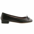 chaussures-plates-cuir-noir-lidia-1